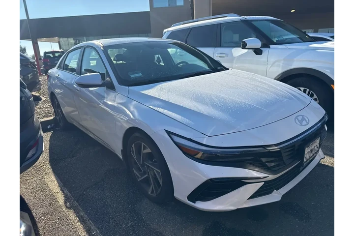 $20977 : Hyundai ELANTRA 2025 SEL Con image 5