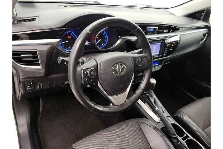 $15998 : Toyota Corolla 2016 S Plus 4 image 9