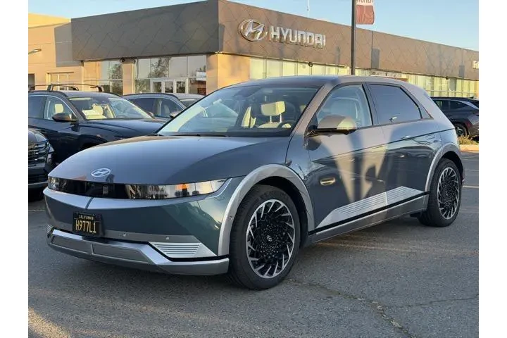 $31991 : Hyundai IONIQ 5 2024 AWD Lim image 1