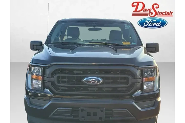 $27888 : Ford F-150 2023 4x2 XL 4dr S image 2