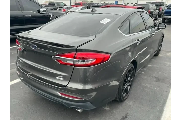 $12464 : Ford Fusion 2019 SE 4dr Seda image 3