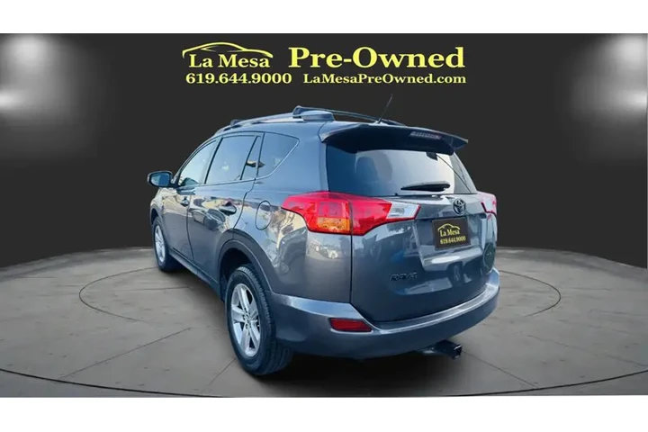 $15995 : 2015 RAV4 XLE image 3