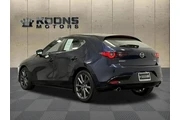 $22000 : Mazda Mazda3 Hatchback 2023 thumbnail