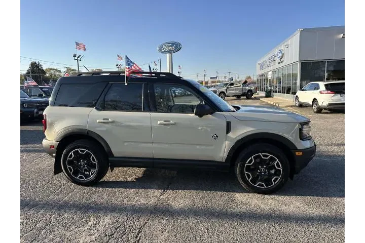 $35600 : Ford Bronco Sport 2025 AWD O image 5