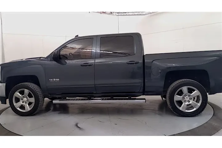 $30995 : 2018 Silverado 1500 1LT image 1