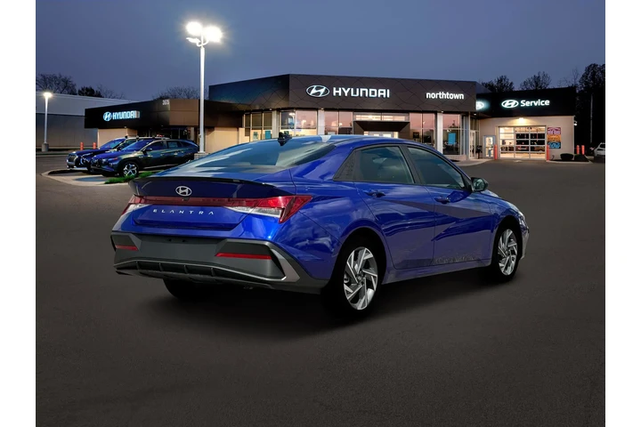 $22213 : Hyundai ELANTRA 2025 SEL Spo image 7