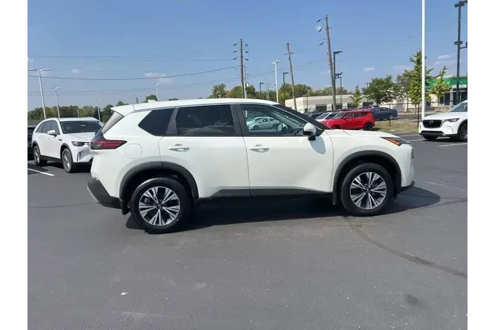 $27980 : Nissan Rogue 2023 AWD SV 4dr image 5