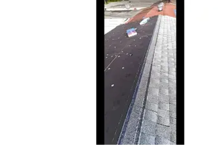 Reparaciones  general Roofing image 5