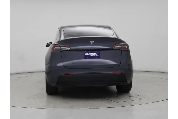 $29998 : Tesla Model Y 2022 AWD Long image 6