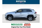 $27995 : Toyota RAV4 2024 AWD XLE 4dr thumbnail