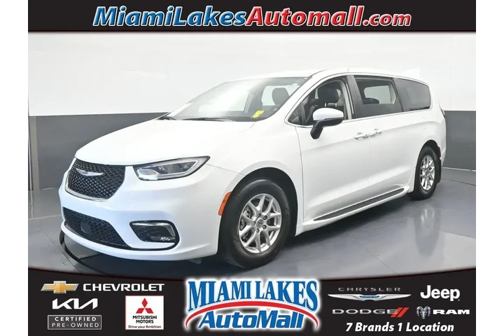 $26995 : Chrysler Pacifica 2023 Touri image 1