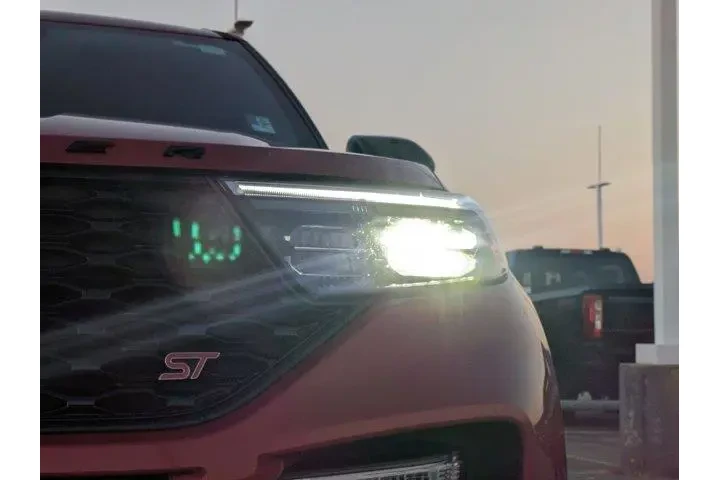 $27491 : Ford Explorer 2020 AWD ST 4d image 9