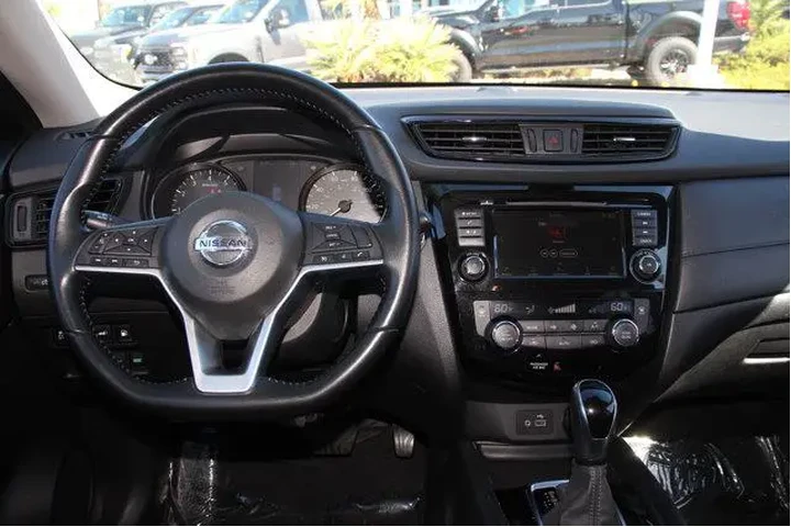 $19697 : Nissan Rogue 2020 S 4dr Cros image 5