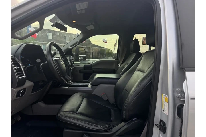 2019 F-250 SD STX image 7