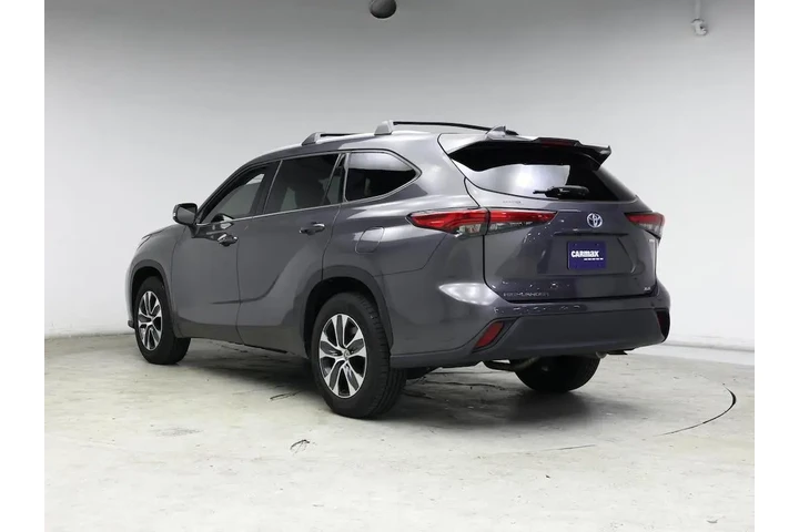 $35998 : Toyota Highlander Hybrid 202 image 2