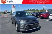 PRE-OWNED 2022 KIA SOUL LX en Madison WV