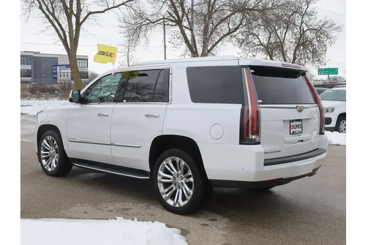 $22977 : Cadillac Escalade 2017 4x4 P image 7