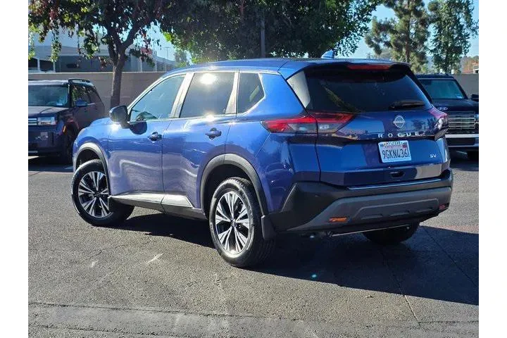 $23300 : Nissan Rogue 2023 SV 4dr Cro image 7