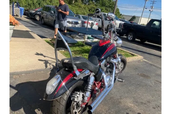 $3990 : 2006 Kawasaki Vulcan 1600 Nom image 5
