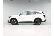 $29998 : Kia Sorento 2025 AWD S 4dr S thumbnail