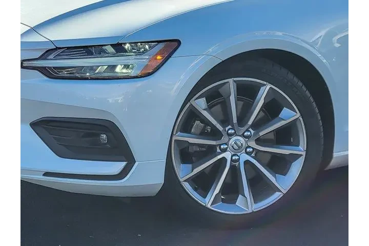 $22880 : Volvo S60 2021 T5 Momentum 4 image 3