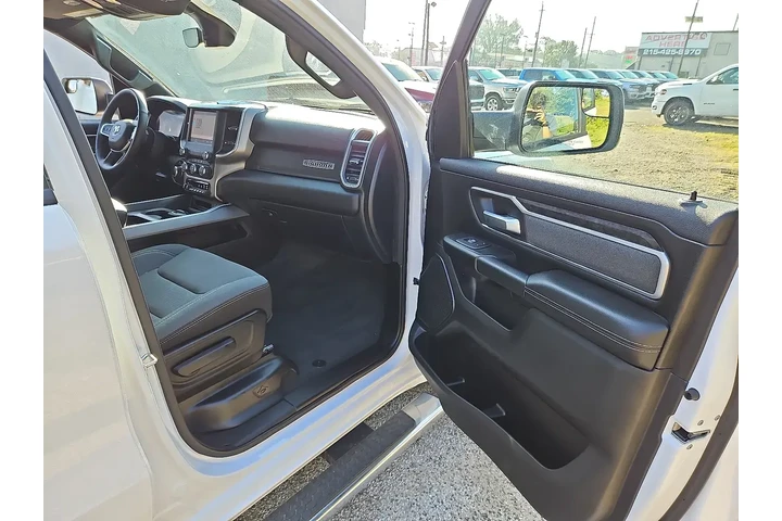 $36495 : Ram 1500 2022 4x4 Big Horn 4 image 10