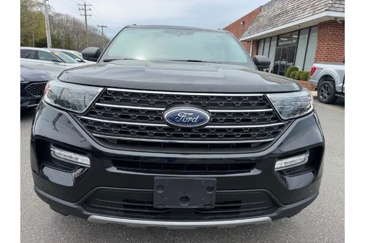 $30900 : Ford Explorer 2023 AWD XLT 4 image 5