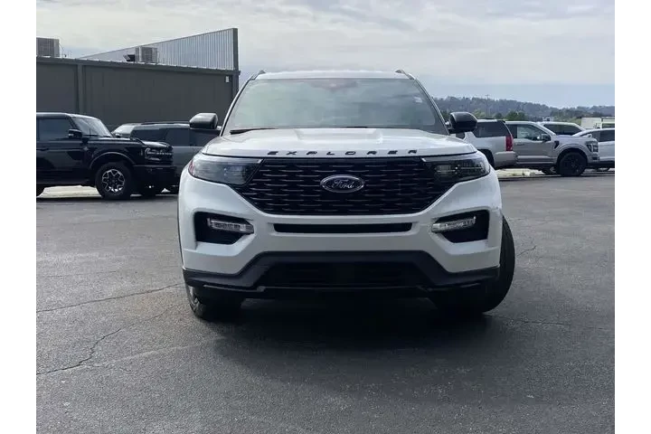 $31990 : Ford Explorer 2023 ST-Line 4 image 9