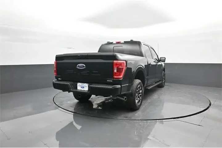 $37844 : Ford F-150 2023 4x4 XLT 4dr image 7