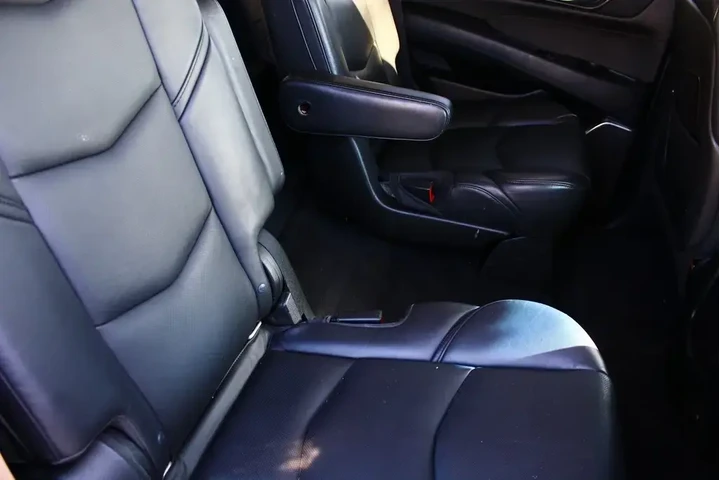 $19770 : Cadillac Escalade 2015 4x4 L image 8