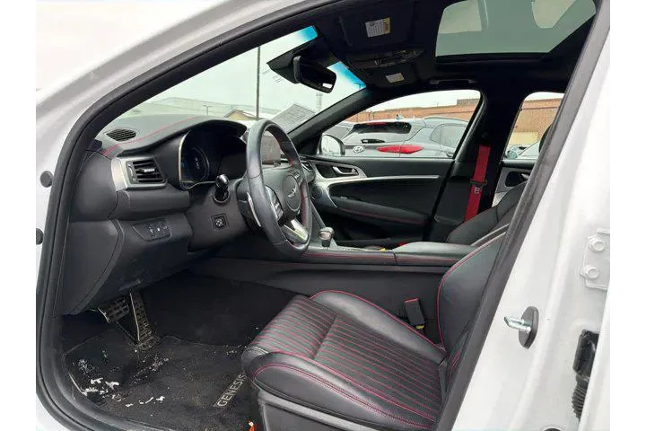 $29000 : Genesis G70 2023 2.0T 4dr Se image 5