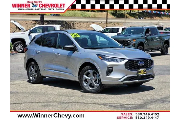 $21993 : Ford Escape 2023 AWD ST-Line image 1