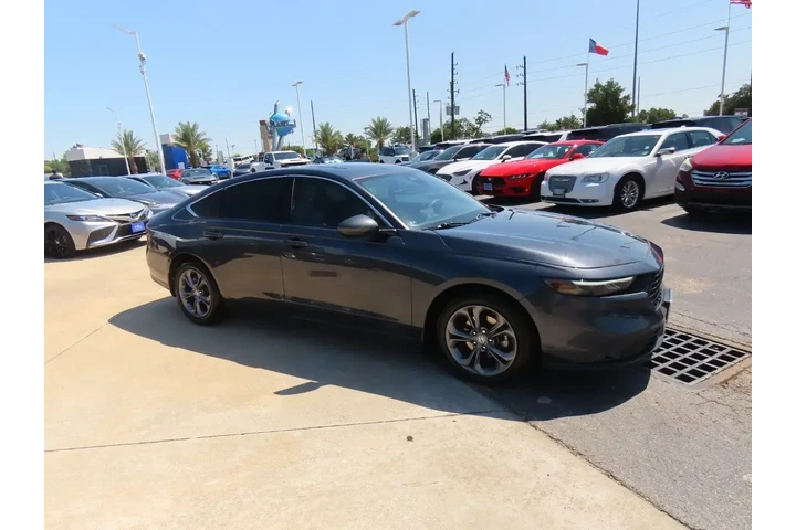 $23999 : Honda Accord 2024 EX 4dr Sed image 6
