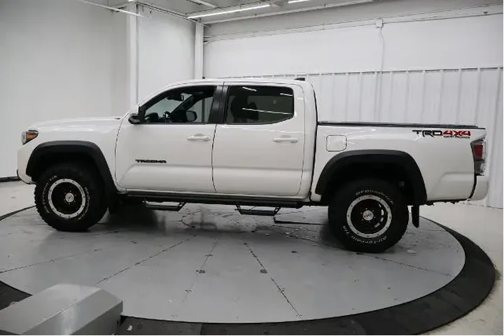 $33995 : Toyota Tacoma 2020 4x4 TRD P image 7