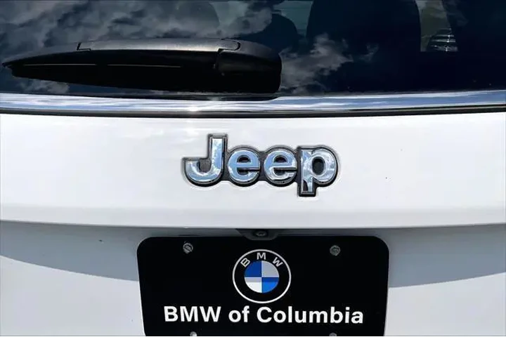 $24798 : Jeep Compass 2023 4x4 Latitu image 9