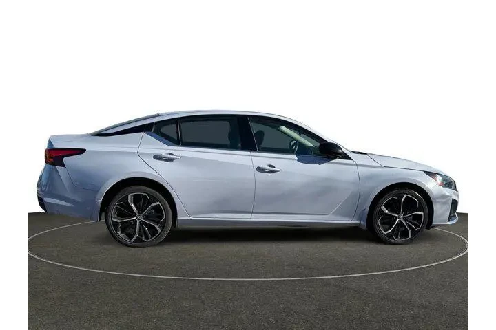 $25910 : Nissan Altima 2025 AWD 2.5 S image 6