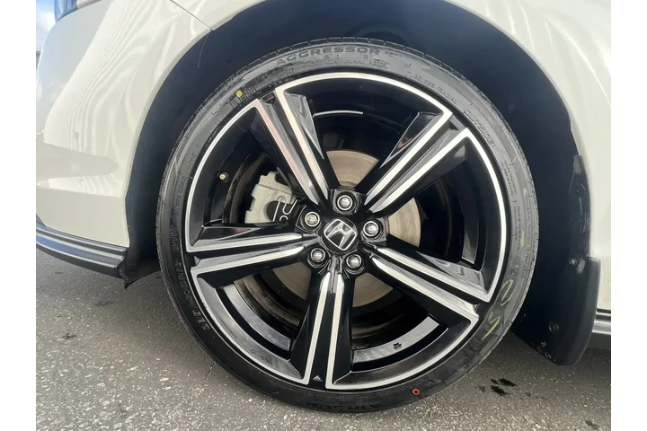 $30494 : Honda Accord Hybrid 2024 Spo image 10