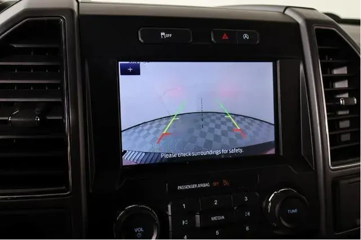 $26717 : Ford F-150 2020 4x2 XL 4dr S image 6