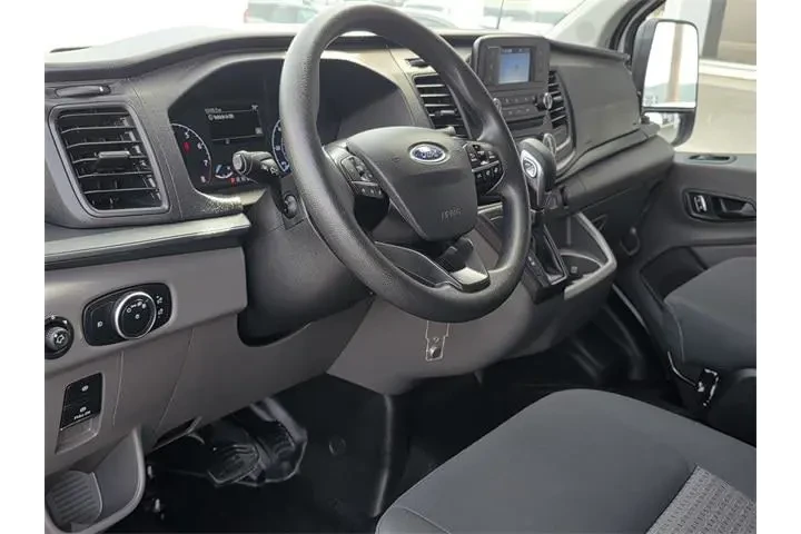 $32719 : Ford Transit 2024 250 3dr SW image 7