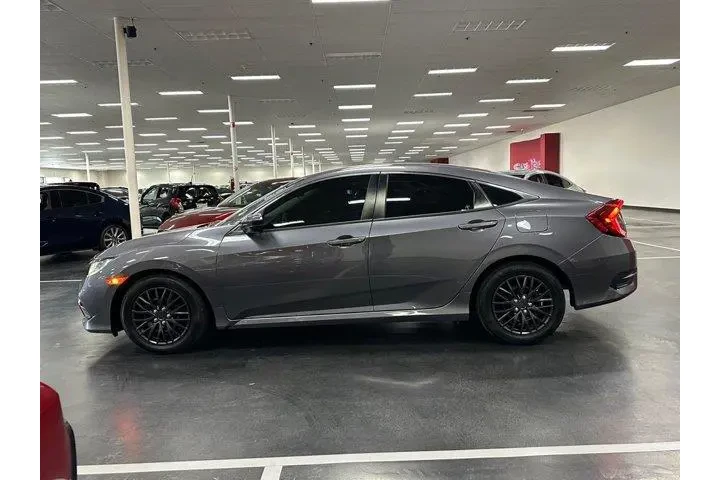 $17953 : Honda Civic 2019 LX 4dr Seda image 9