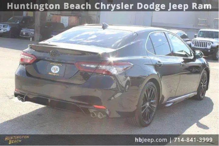 $27900 : Toyota Camry 2023 XSE V6 4dr image 5