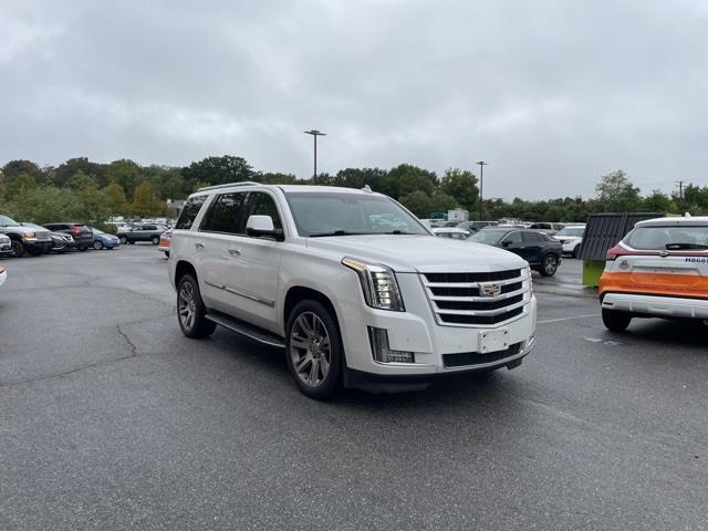 $27359 : PRE-OWNED 2016 CADILLAC ESCAL image 2