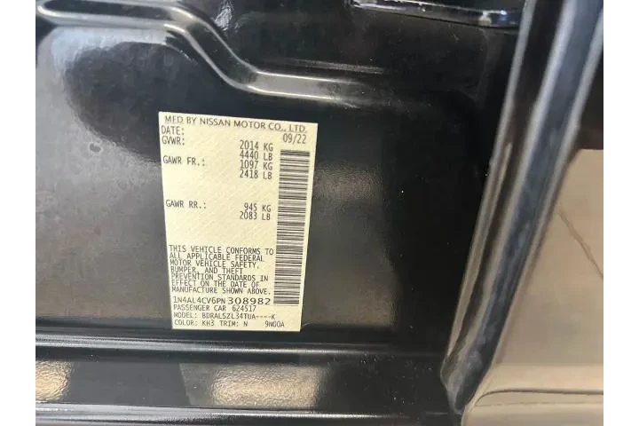 $24228 : Nissan Altima 2023 2.0 SR 4d image 9