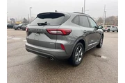 $23942 : Ford Escape 2023 AWD ST-Line thumbnail