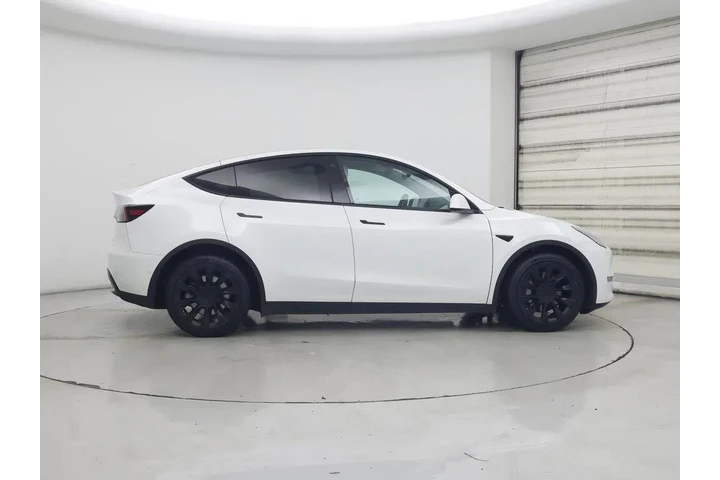 $31998 : Tesla Model Y 2021 AWD Long image 7