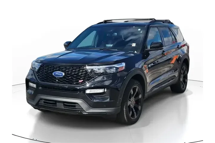 $31991 : Ford Explorer 2022 AWD ST 4d image 2