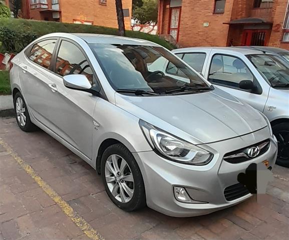 HYUNDAI I25 2012., 1600 CC. image 9