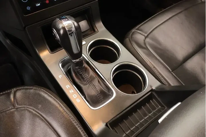 $17498 : Ford Flex 2019 AWD Limited 4 image 8