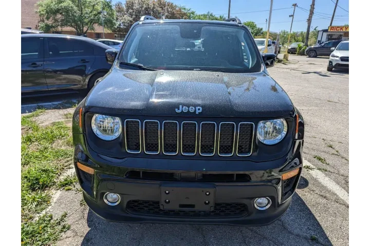 $14000 : 2020 Renegade Latitude image 3