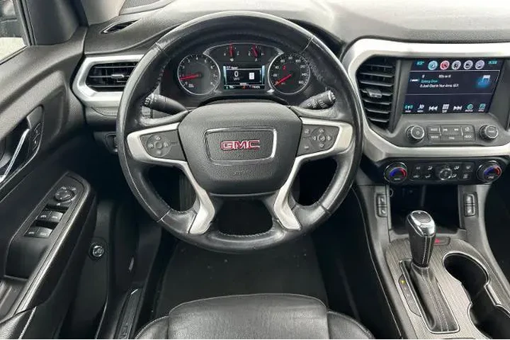 $18991 : GMC Acadia 2019 4x4 SLT-1 4d image 10